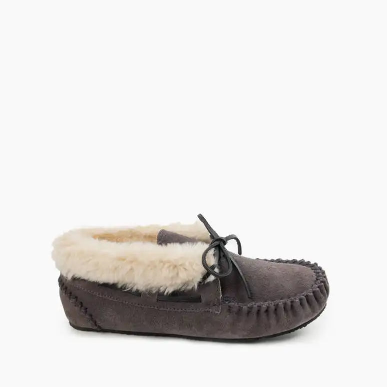Minnetonka Chrissy- Grey (LIMITED EDITION)