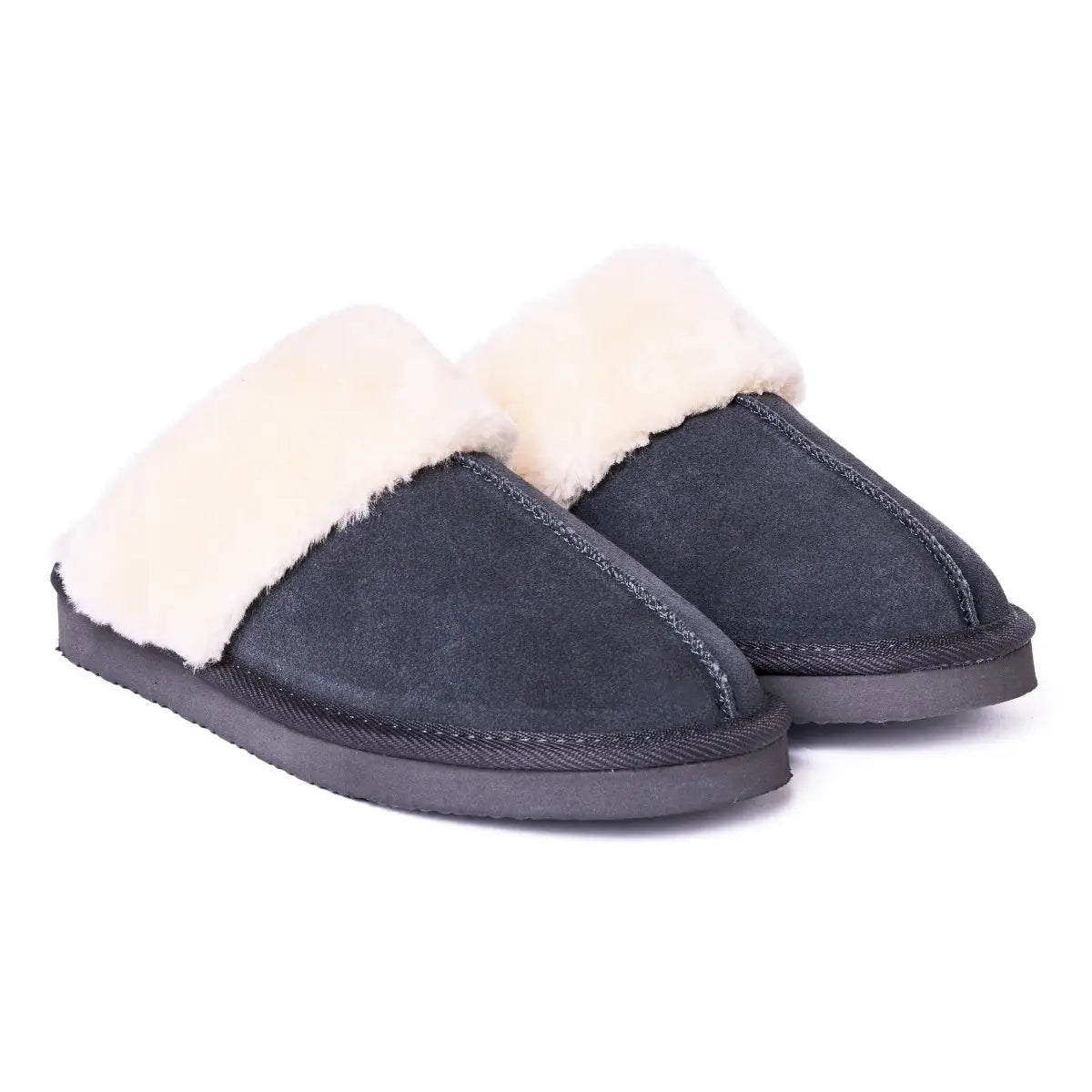 Minnetonka Chesney- Charcoal